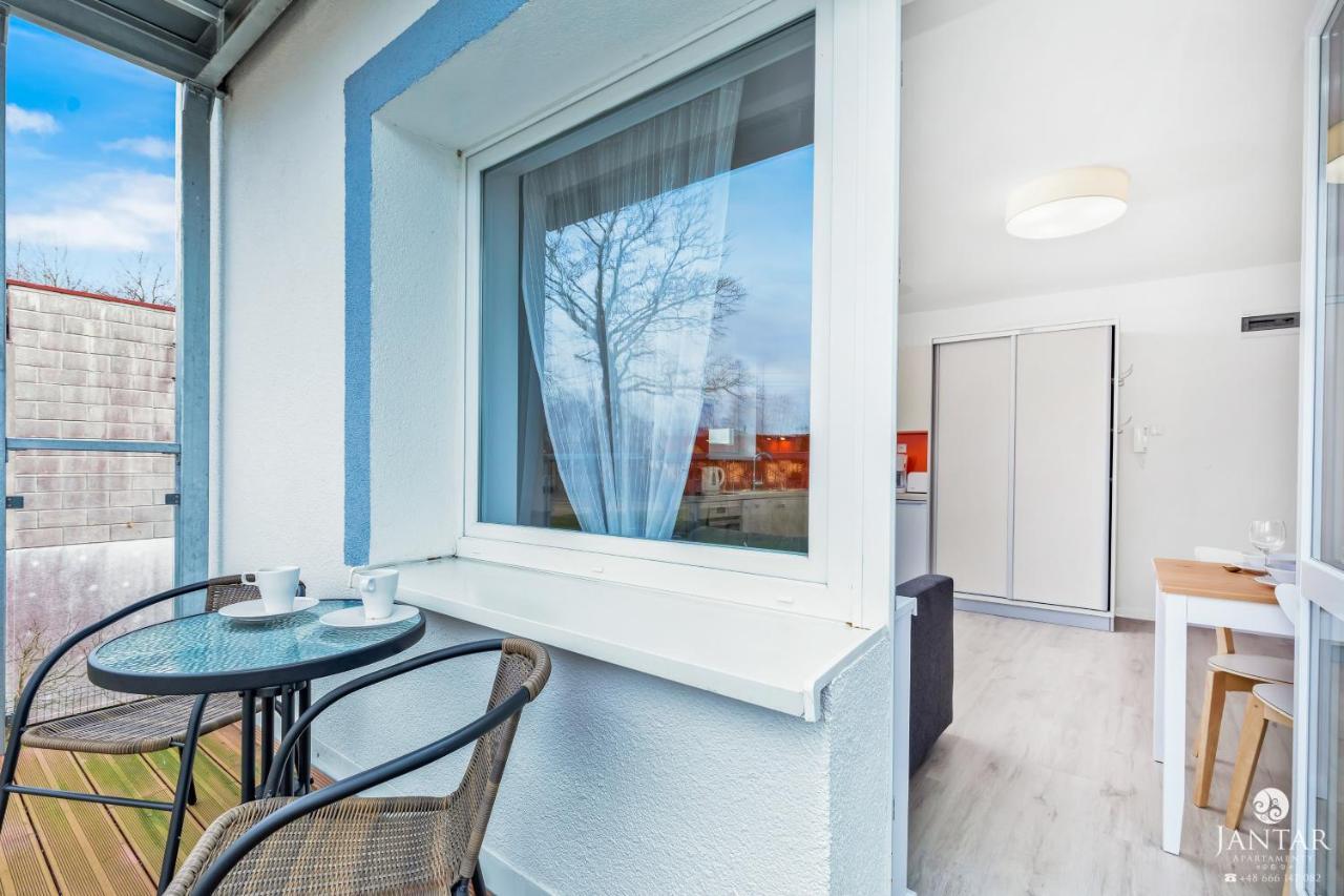 Willa Jalowcowa By Jantar Apartamenty Kolobrzeg Grzybowo  Exteriör bild
