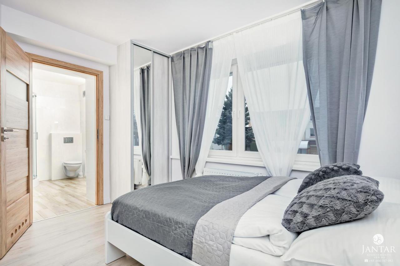 Willa Jalowcowa By Jantar Apartamenty Kolobrzeg Grzybowo  Exteriör bild